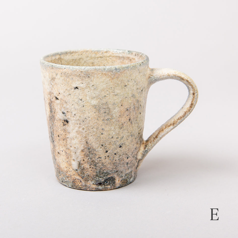 【八田亨】白掛マグカップ