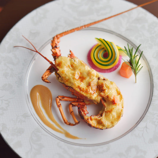 伊勢海老グラタン／松阪牛 赤ワインブレゼが入荷《鳥羽国際ホテル》