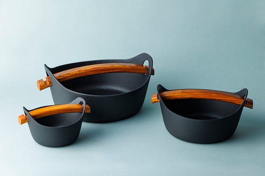 《釜定展》 伝統の技とモダンな意匠を兼ね備える 現代の食卓に馴染む“南部鉄器”