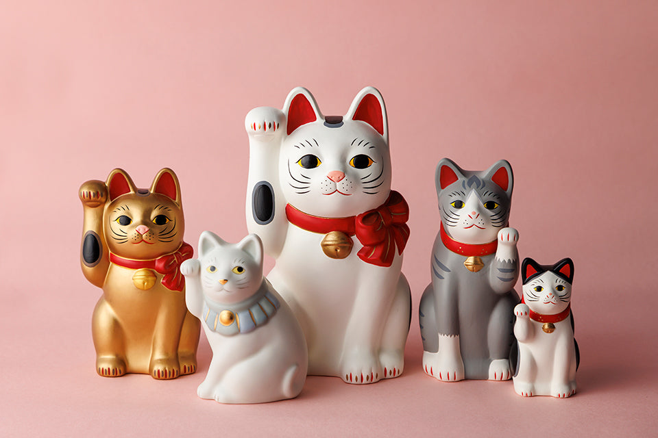 《POP UP》中外陶園の招き猫