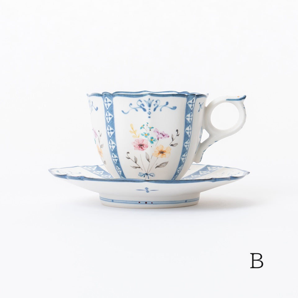 矢田久美子 花束と蝶のカップ＆ソーサー（B）｜Discover Japan 公式