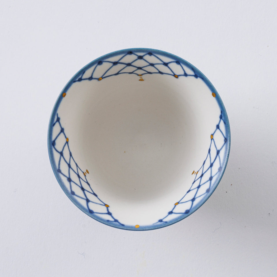 矢田久美子 色絵花束の茶杯｜Discover Japan 公式オンラインショップ