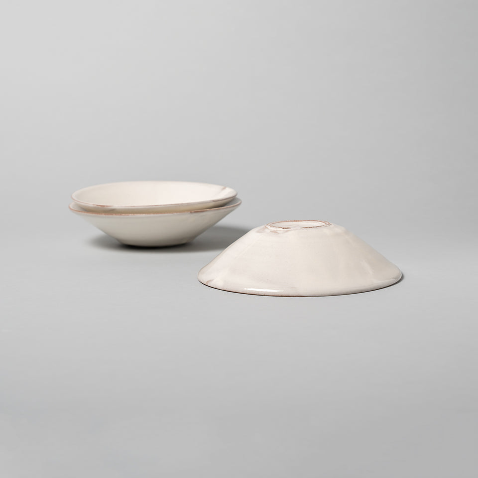 荒賀文成 粉引5寸つば皿 [7]｜Discover Japan 公式オンラインショップ