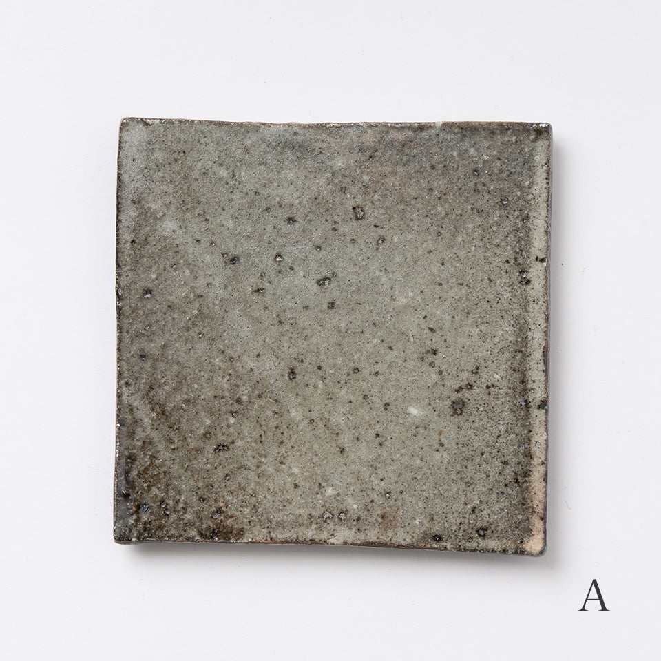 八田亨 白掛tile plate 正方小 [A39]｜Discover Japan 公式オンライン