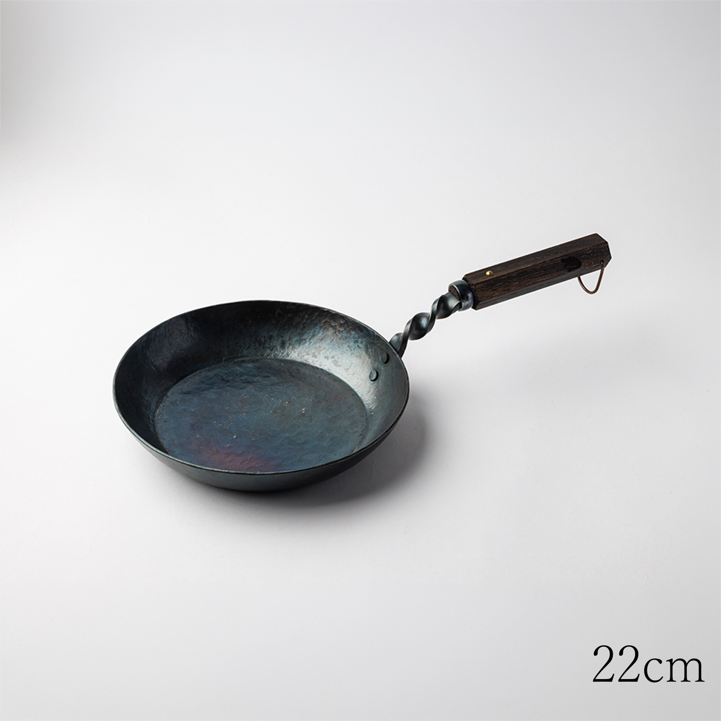 【millio】鍛造フライパン moku