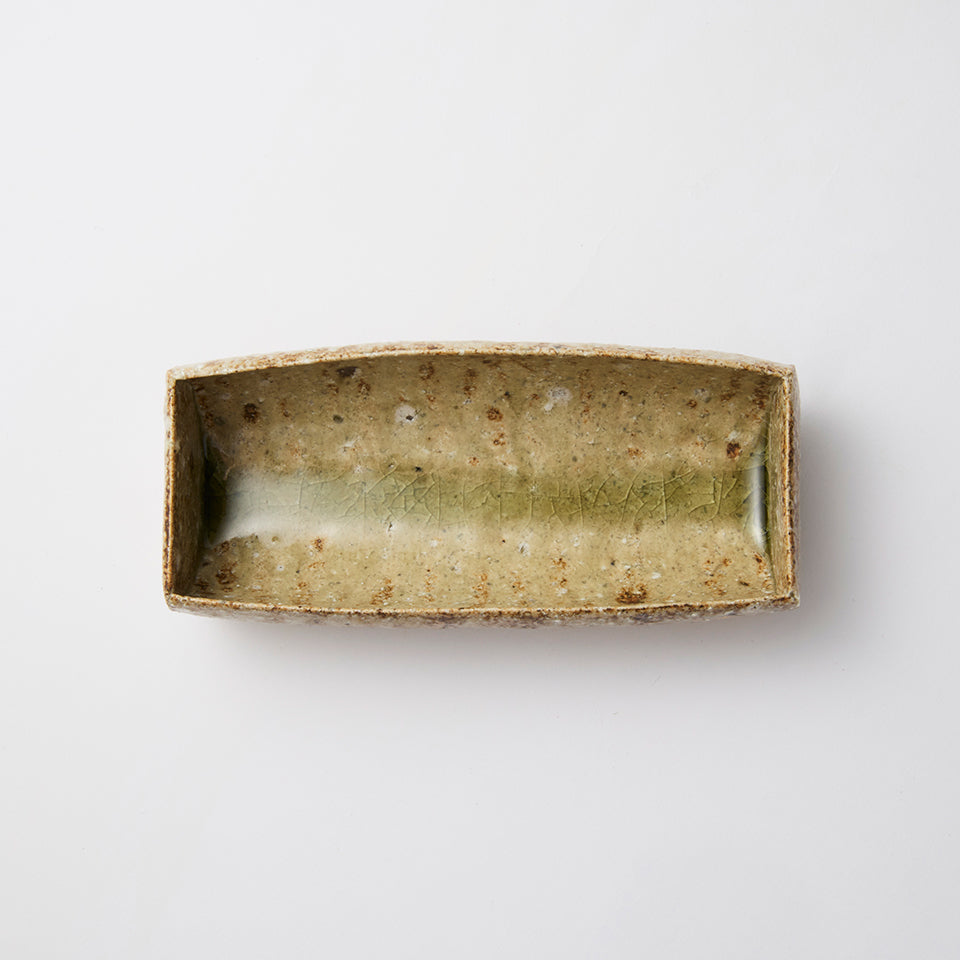 【安達 健】淡緑灰釉 六寸新舟形向付 [1]