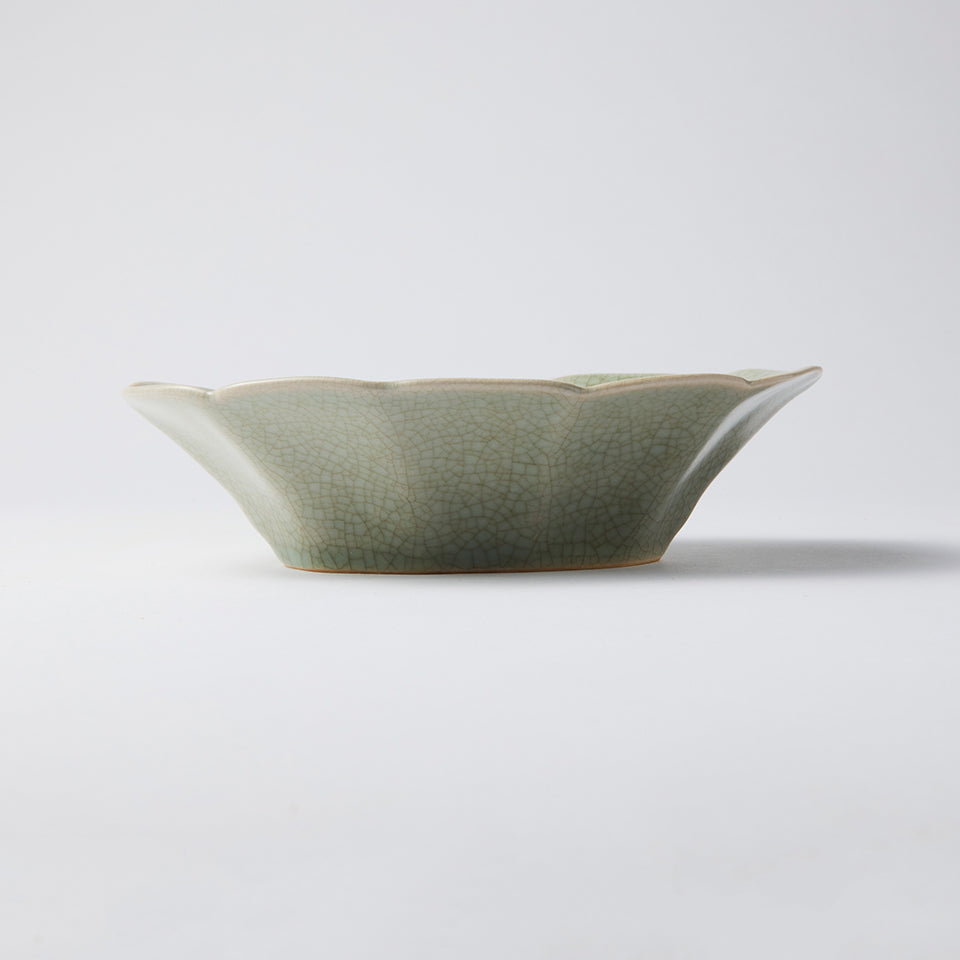 【石黒 剛一郎】青瓷だ円輪花鉢 [3]