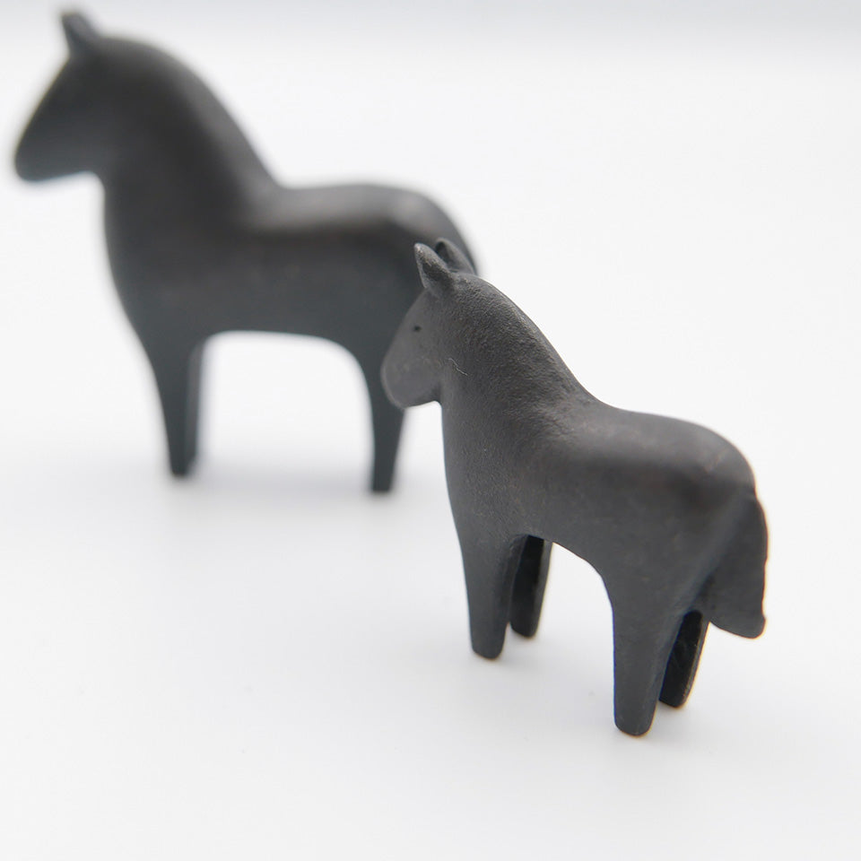 【大寺幸八郎商店】ミニ干支 福うま（黒）小 [11]