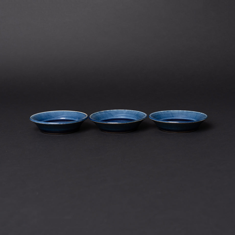 出西窯 縁付平皿 3.5寸 呉須 [21]｜Discover Japan 公式オンラインショップ