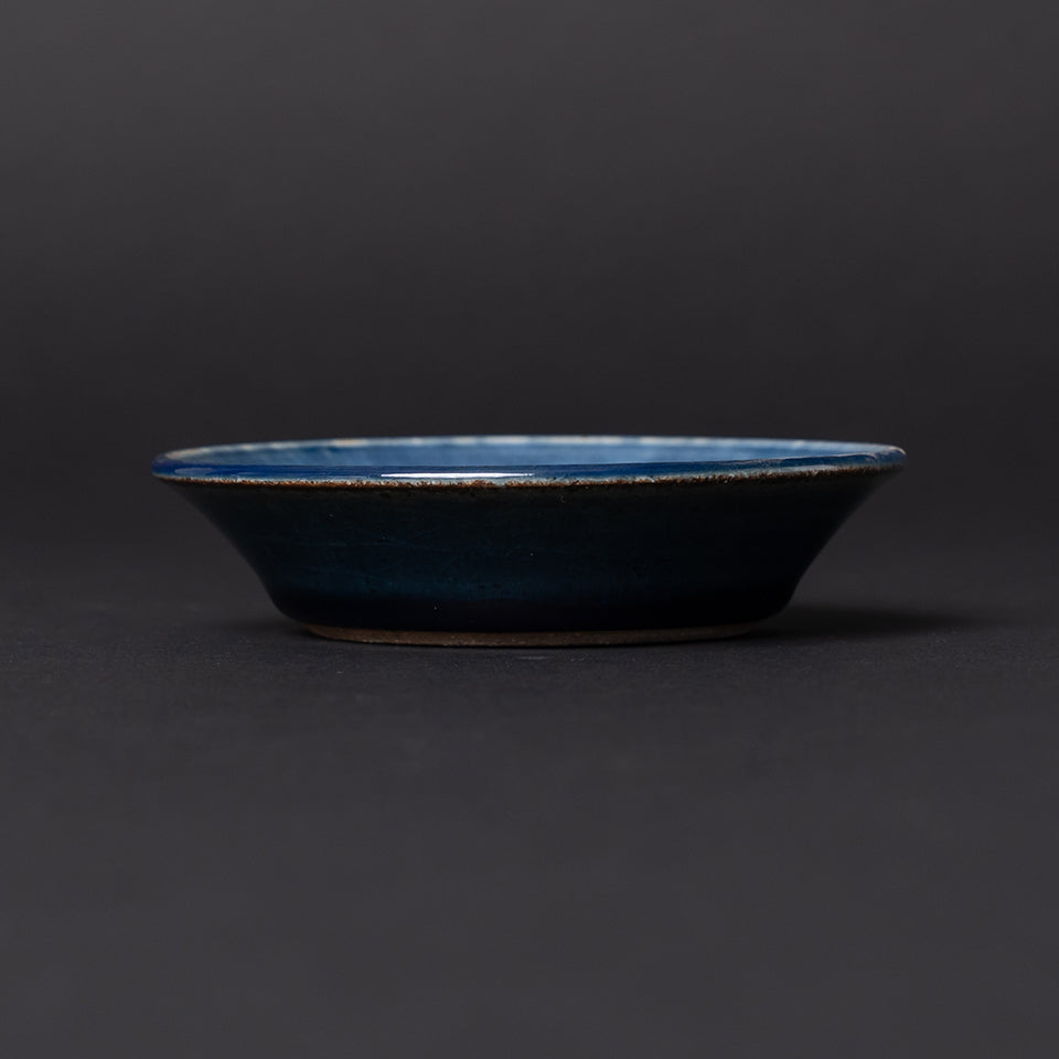 出西窯 縁付平皿 3.5寸 呉須 [21]｜Discover Japan 公式オンラインショップ