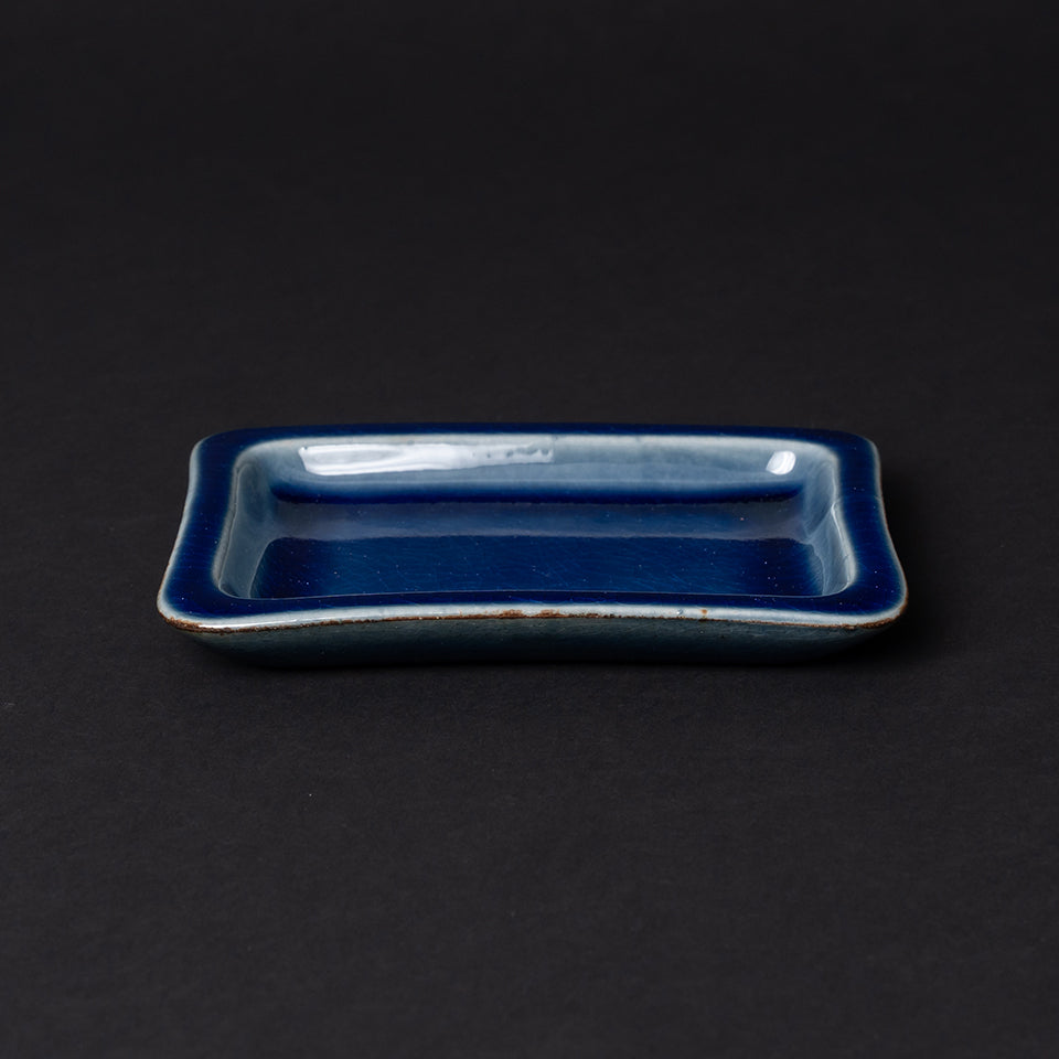 【出西窯】隅丸長角皿 鋳込 呉須 [28]