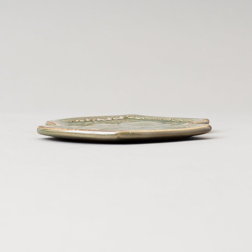 【SUIYO】干支皿 午 青磁 [S-69]