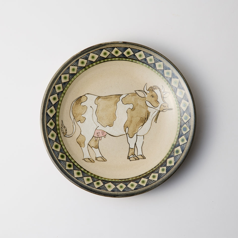 【武 二香】牛の皿 [D4]