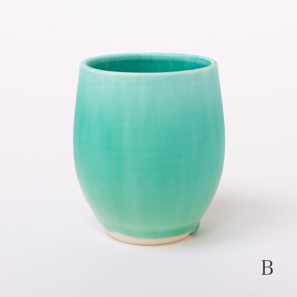 岩崎龍二 取り皿（2個セット） 極美品 (B) 岩崎龍二 アイスグリーン 湯のみ｜Discover Japan 公式