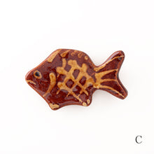 画像をギャラリービューアに読み込む, 【湯町窯】箸置き 魚 [9]
