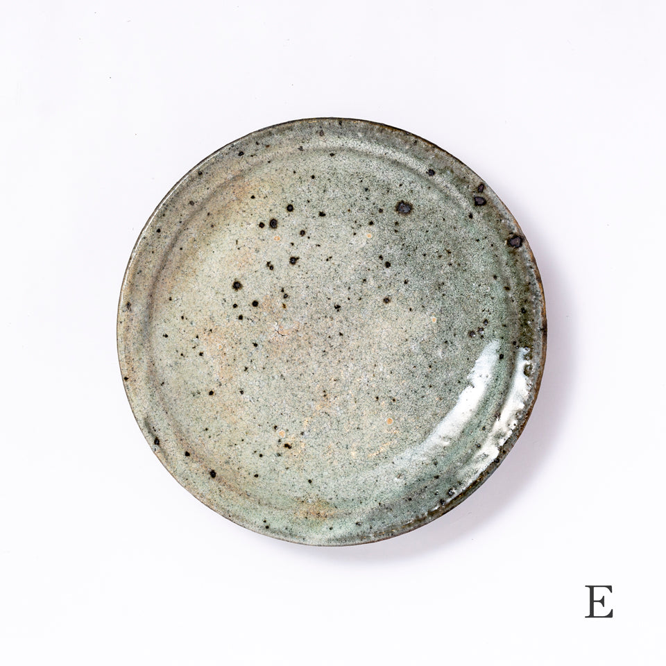 八田亨 白掛 リム皿(M) [46]｜Discover Japan 公式オンラインショップ