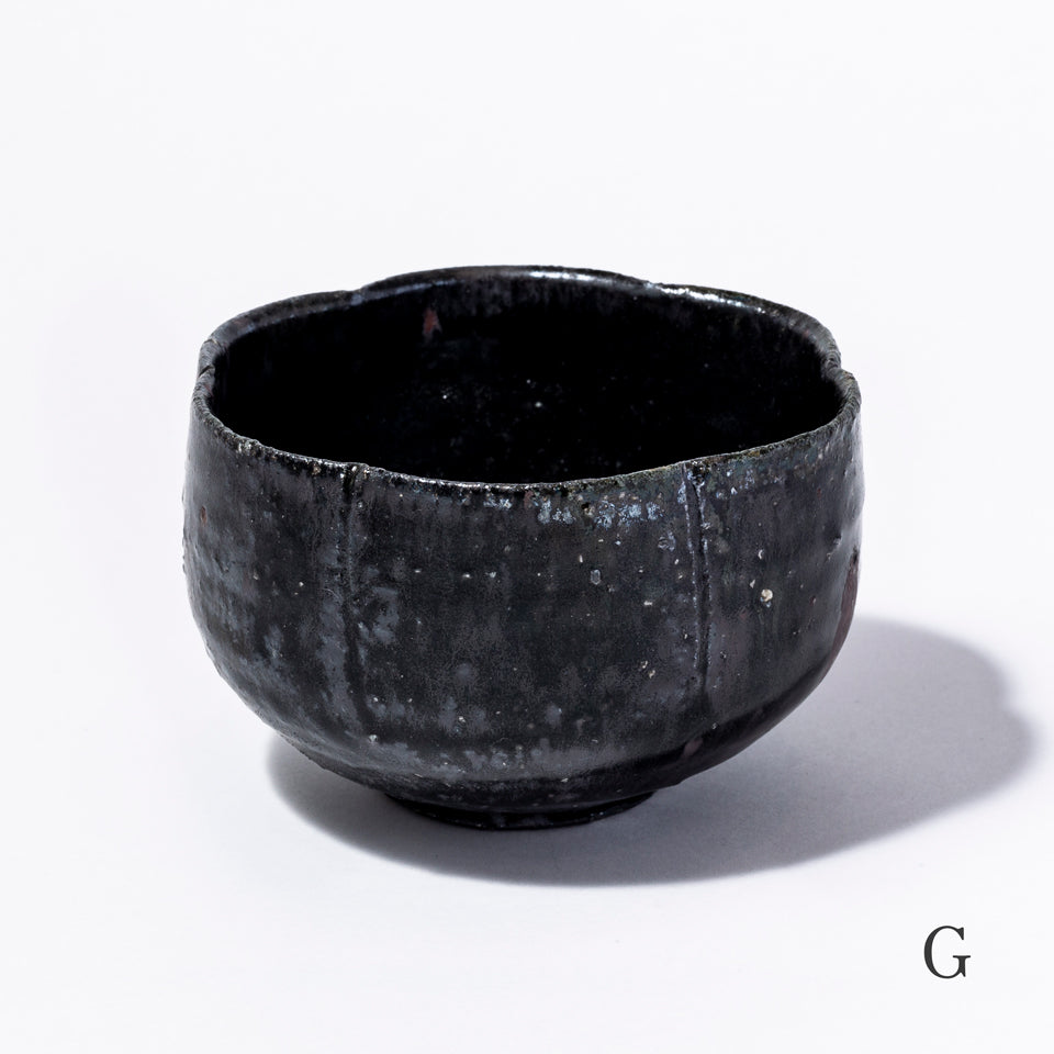 八田亨 黒掛 輪花鉢 [58]｜Discover Japan 公式オンラインショップ